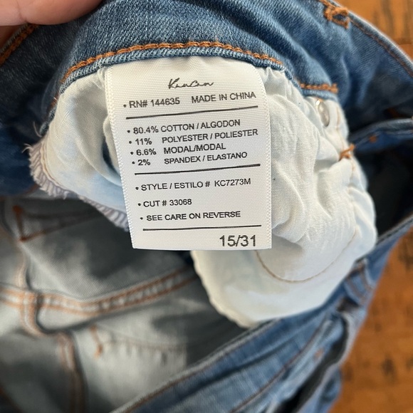 KanCan Button Fly Raw Hem‎ Jeans Size 15/31 - Picture 3 of 3